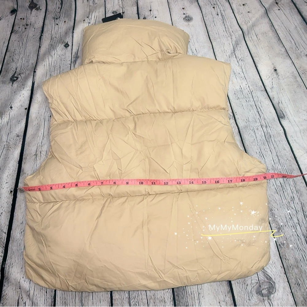 Women Puffer Vest Size S - Picture 3 of 7